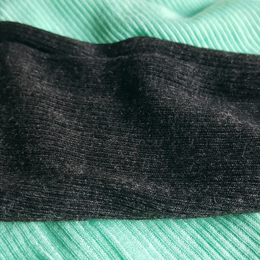 Zine Anderson Mint & Charcoal Hooded Henley Shirt - Picture 7 of 8